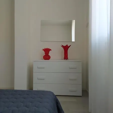 F2 - Coral Red *
